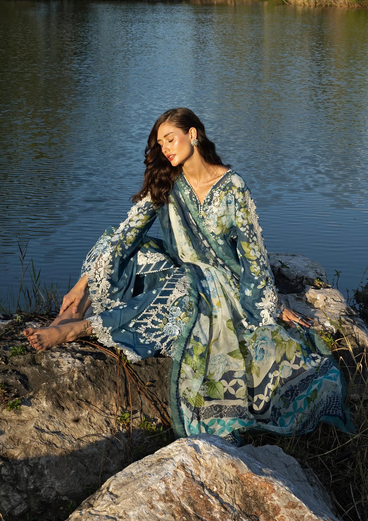 ESA-7B SEA ENCHANTRESS