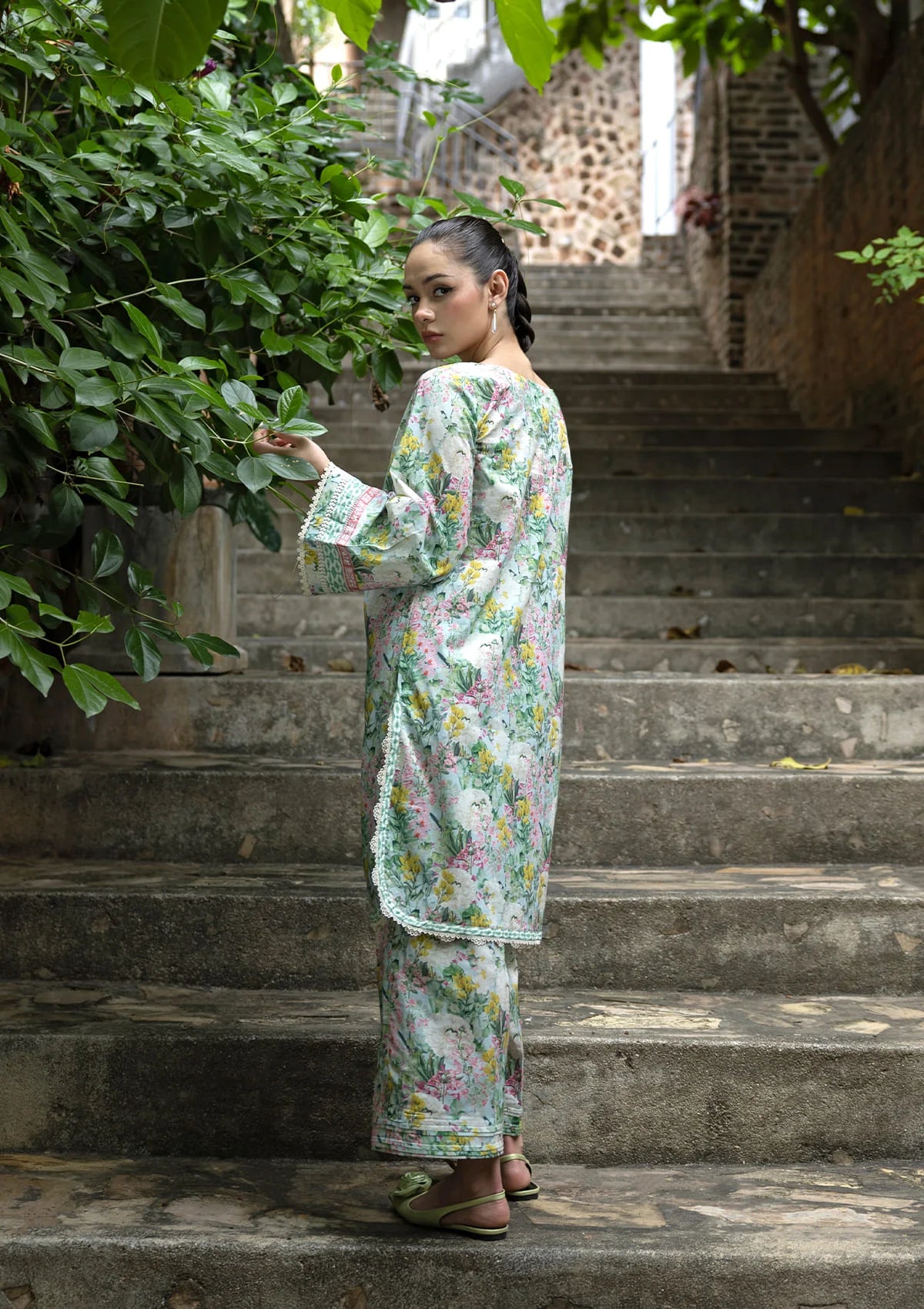 EPV-6A TOO MUCH PETAL