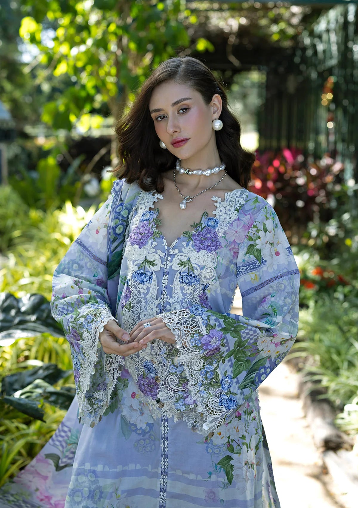 ESA-6A MOONLIT PETALS